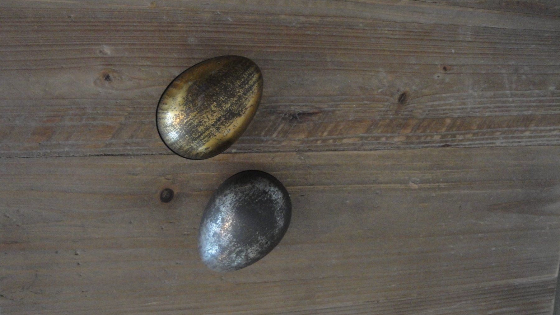 Tutte le decorazioni: 2 antike Blecheier Ostereier – Usato da Erlenbach ZH venduto da Sondeiwendiz 2
