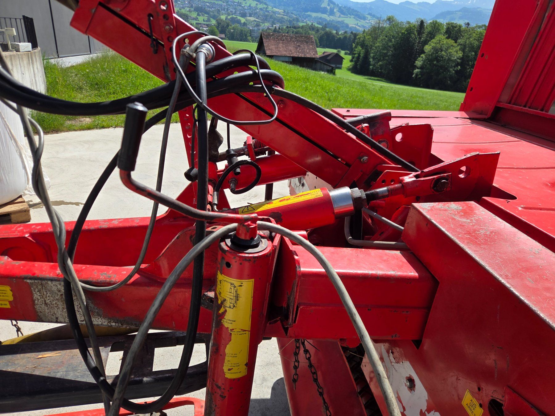 Tutte le macchine: Pöttinger Boss 2 Ladewagen – Usato da Ernetschwil venduto da Nettenhof01 3