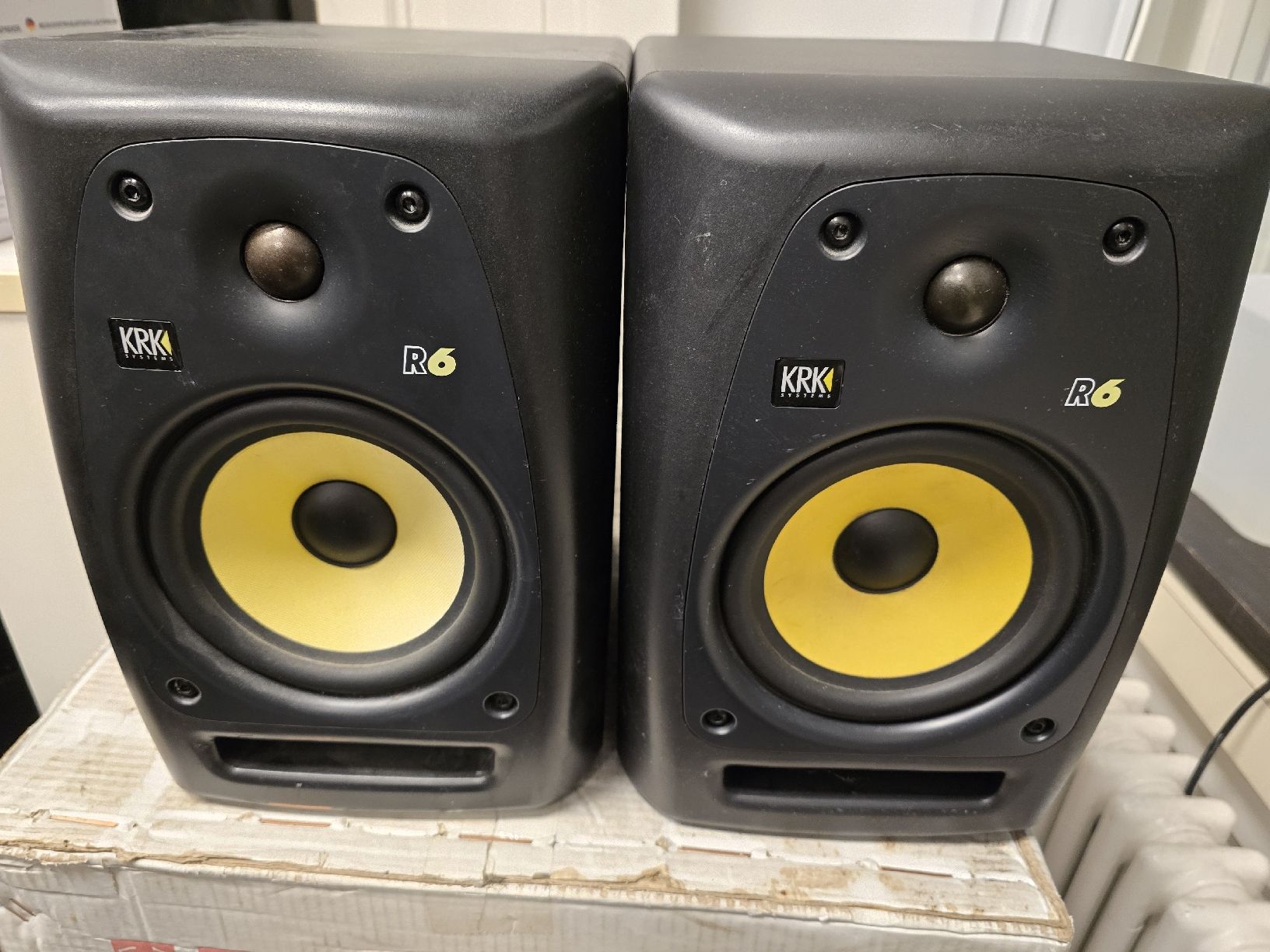 KRK Rokit R6 Passiver Studiomonitor ( 2 Stuck ) (Gebraucht) in Zürich ...