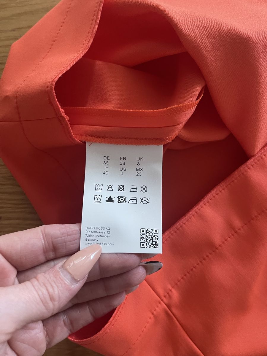 Hugo Boss Vestiti: Kleid Elegantes Hugo Boss Kleid Grösse 36 – Usato da Rüschlikon venduto da leo_mwz2 6