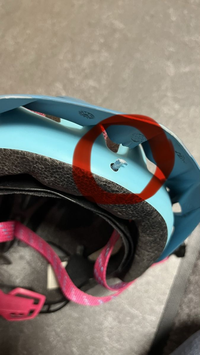 Caschi: MET Kinderhelm Crackerjack, Grösse 52-57cm – Usato da Grosshöchstetten venduto da Irka 2