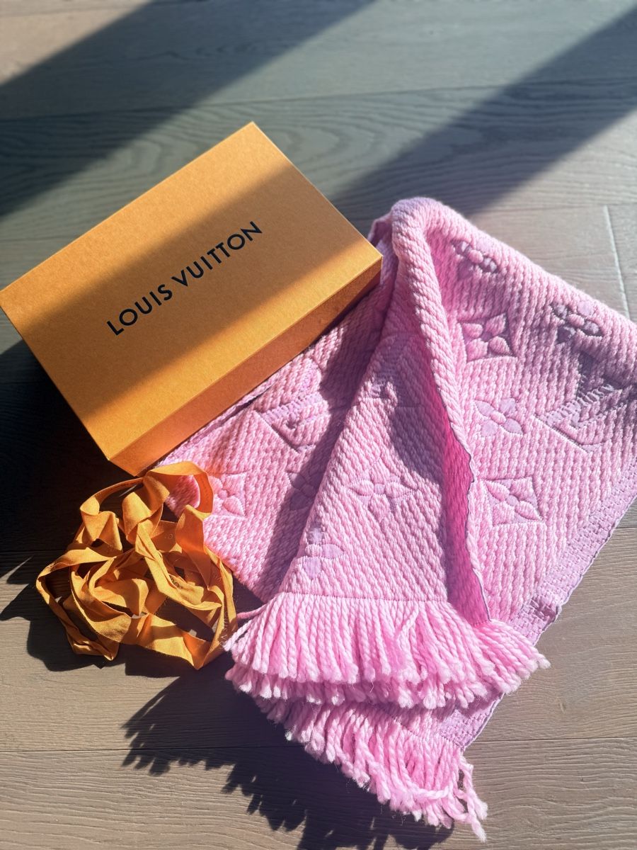 Louis Vuitton Foulards & écharpes: Louis vuitton scarf – Neuf avec emballage d'origine à Melide par Nikola-123 5