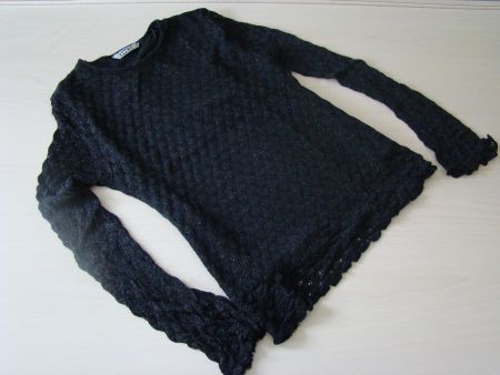 Schwarzes, elegantes Oberteil, Pullover mit Spitze, Grösse L