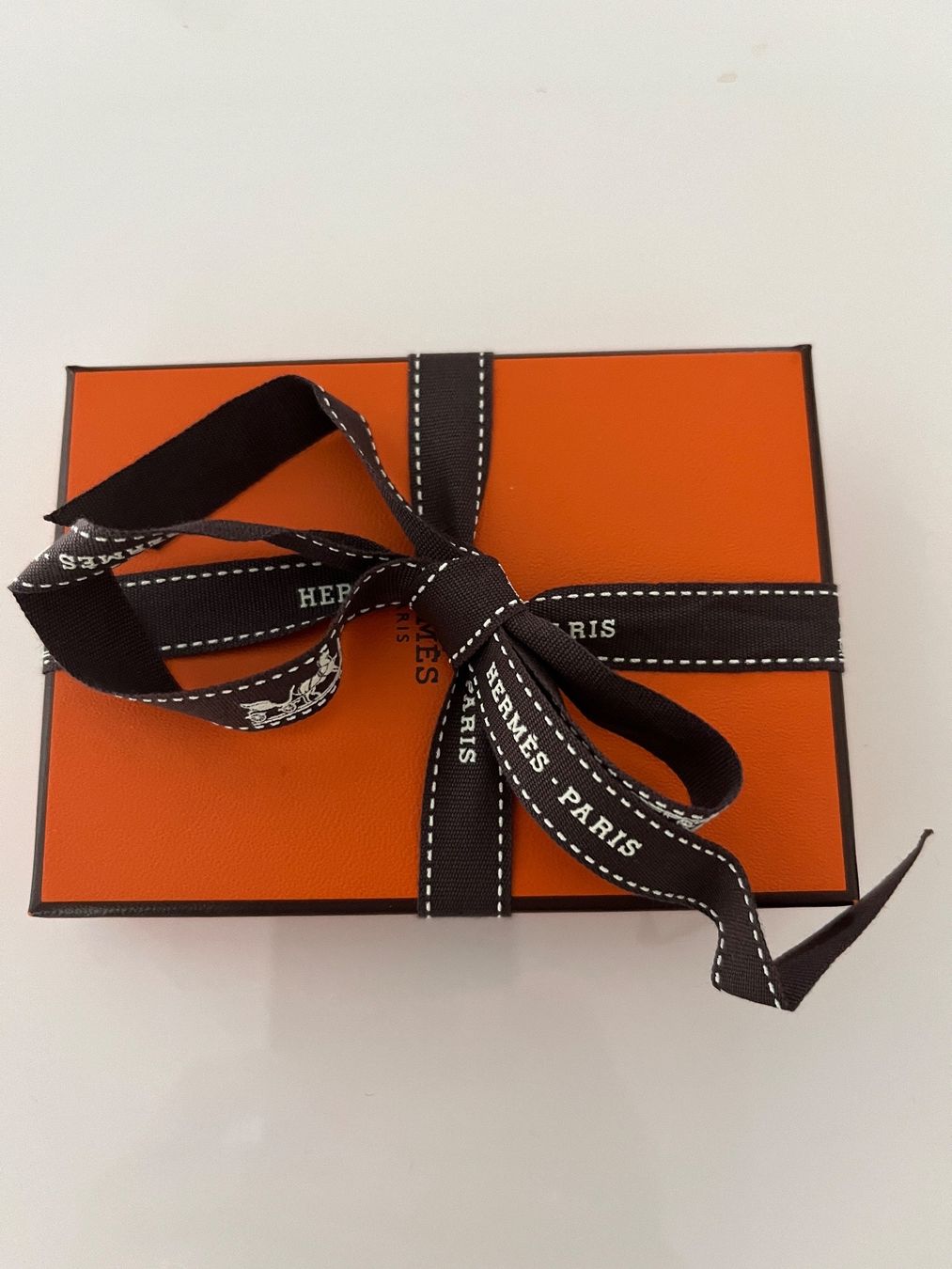 Hermès Altro in  Abbigliamento & Accessori: Kartenetui von HERMES, Kalbsleder – Nuovo e nell'imballaggio originale da Burgdorf venduto da wiwy51 2