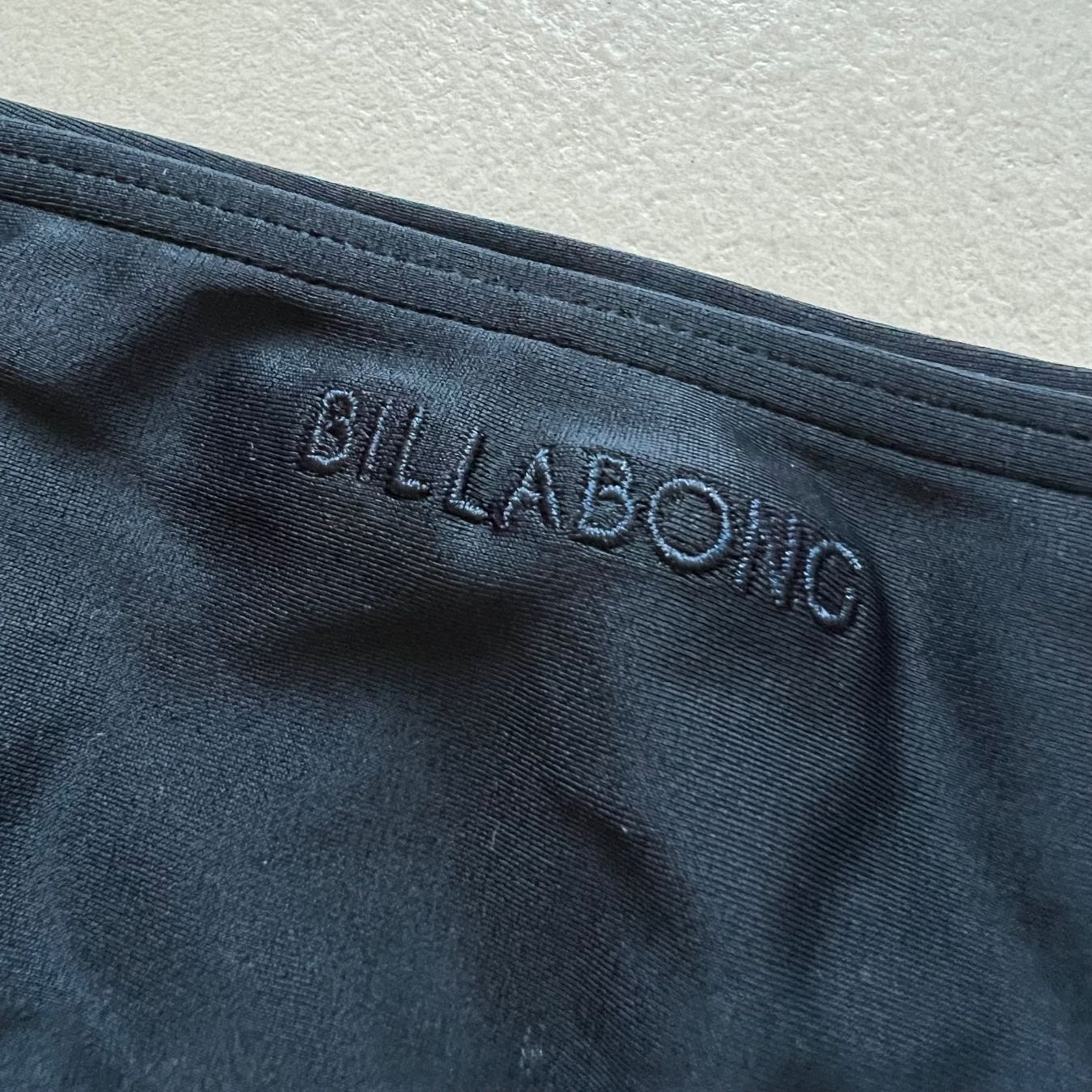 Billabong Costumi da bagno & Bikini: BILLABONG Bikini 🖤 – Usato da zürich venduto da vintage12 2