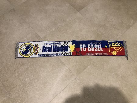 Schal FC Basel - Real Madrid 2014