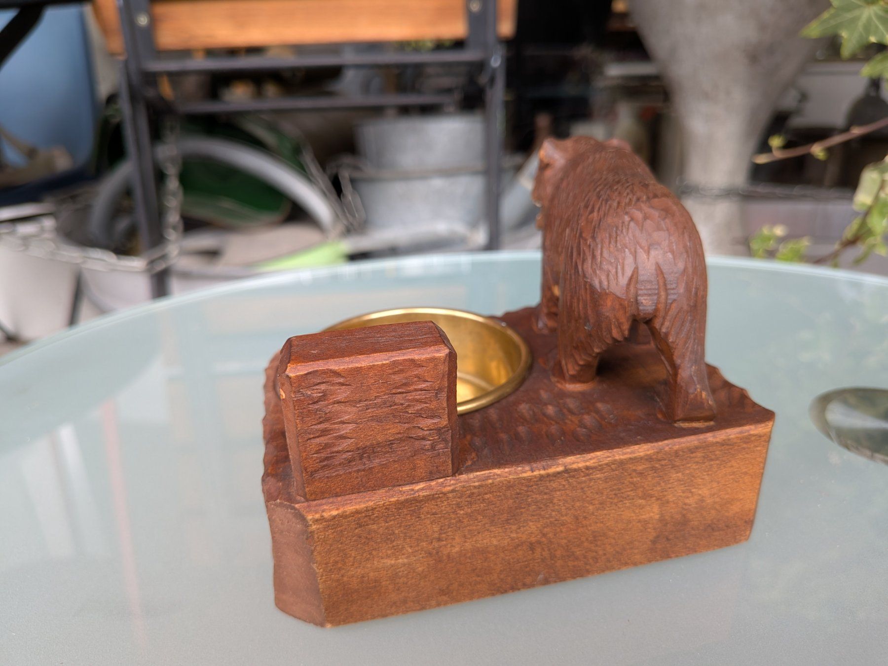 Skulpturen & Statuen: Brienzer Bär mit Aschenbecher – Gebraucht aus Emmen von Brockofsky 2