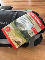 2 unbenutzte Rocktrail Sommerschlafsäcke leicht & koppelbar