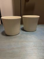 2 Blumentöpfe creme weiss gerippt