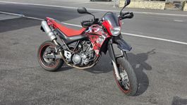 Yamaha XT660X