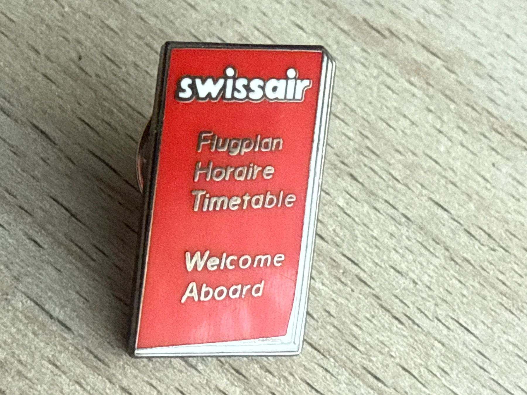 Swissair Placchette & Badge: Pin Swissair  Flugplan – Usato da Glattbrugg venduto da Schweigmatt