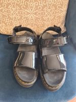 Dr. Martens Voss Lack Sandalen, Schwarz, Grösse 40 Top!