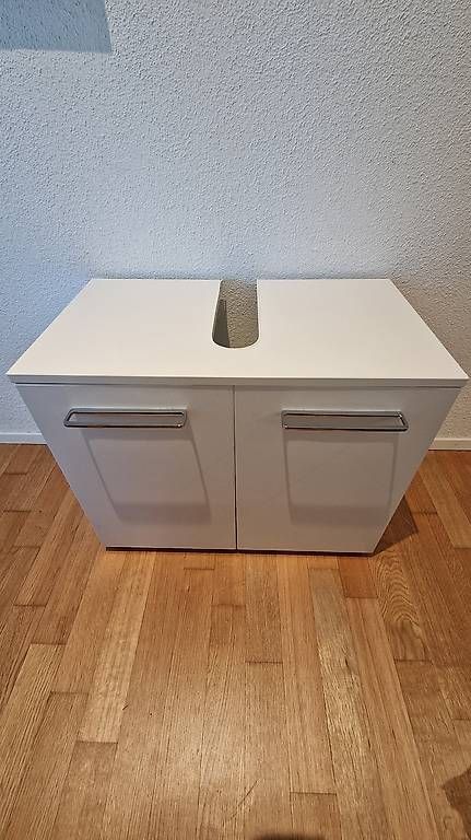 Mobili per bagno: REINHARD Waschbeckenunterschrank – Usato da Sisseln AG venduto da Andreas.Wa 1