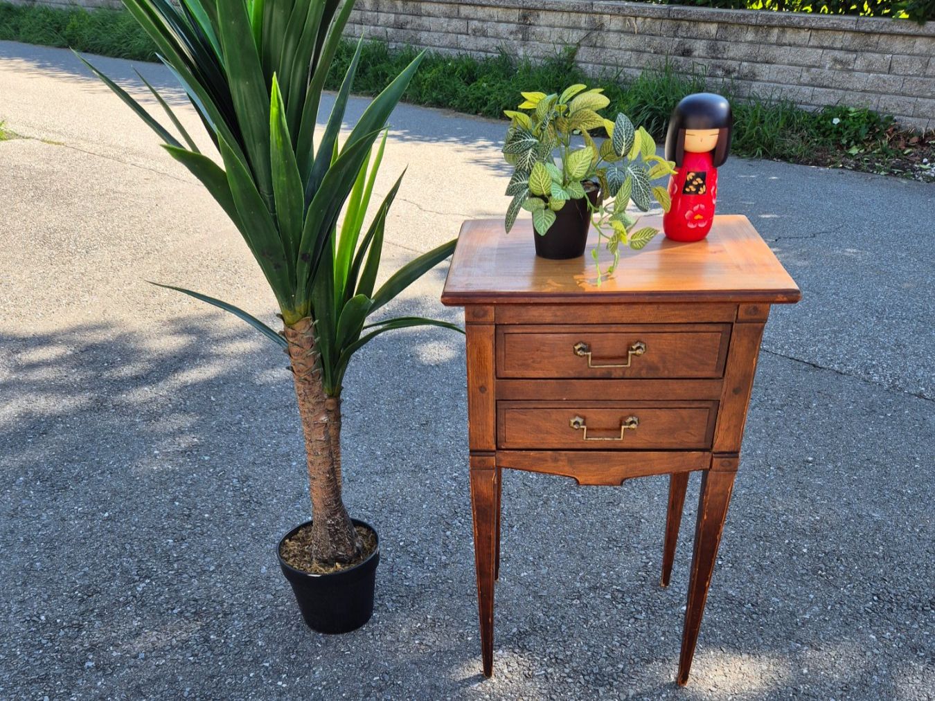 Comodini: Table de nuit ancienne en bois – Usato da Fully venduto da tameab 1