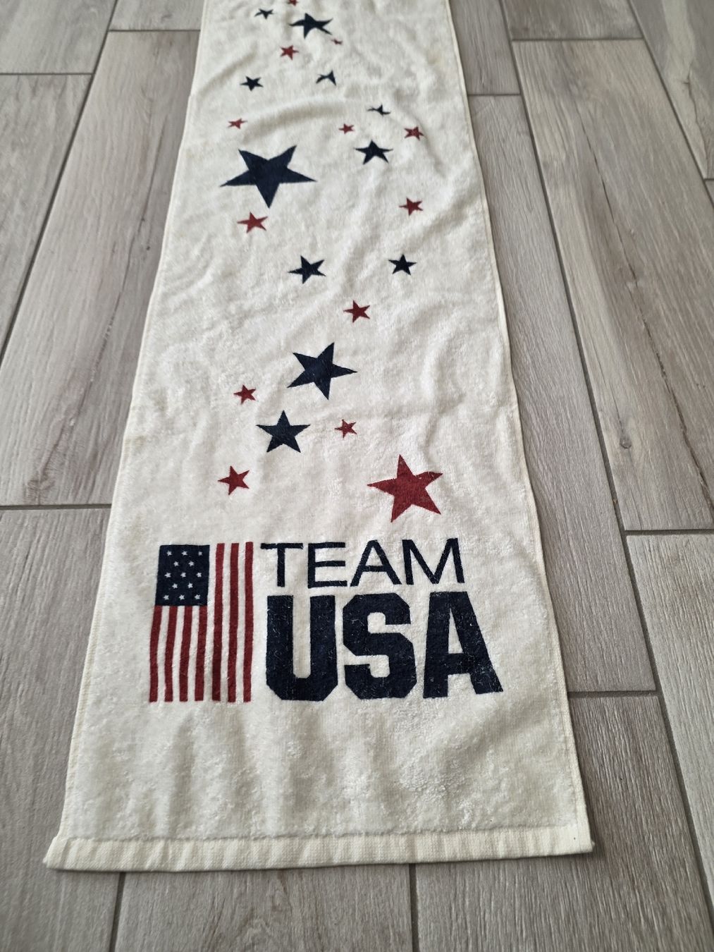 Badetücher: Handtuch Team USA  – Gebraucht aus Dorf von Echo_Elements 1