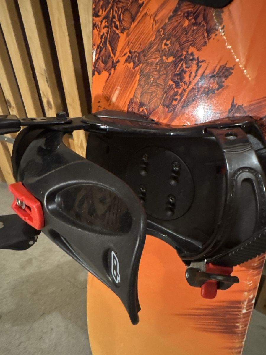 Nidecker Board: Snowboard 145cm Bindungen inkl., von Nidecker – Usato da Schliern b. Köniz venduto da amo_lln9 4