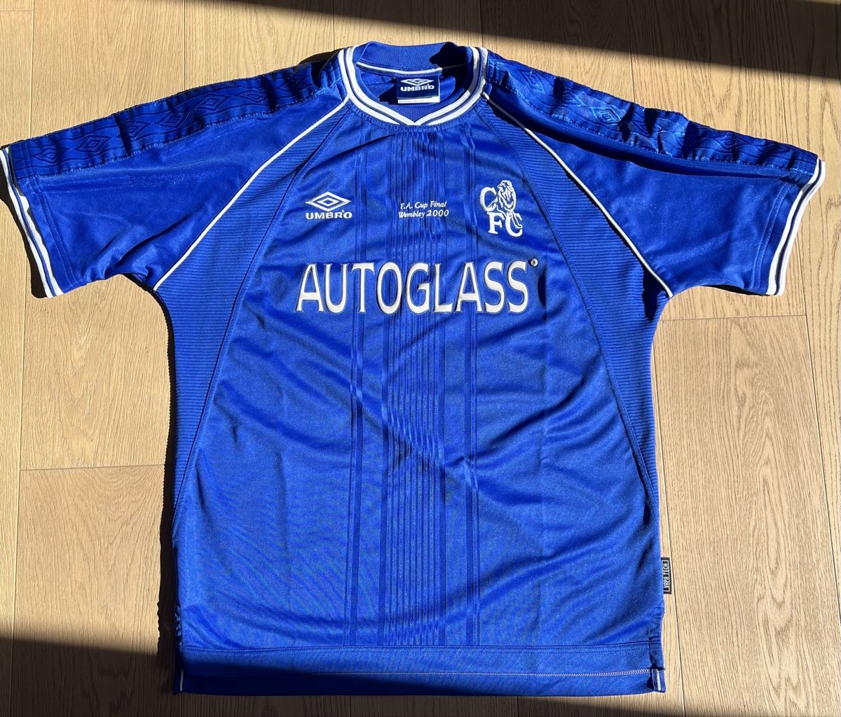 Umbro Canottiere & Pantaloni: Chrlsea jersey FA Cup Final 2000 Webley – Usato da Basel venduto da luc_8ghp