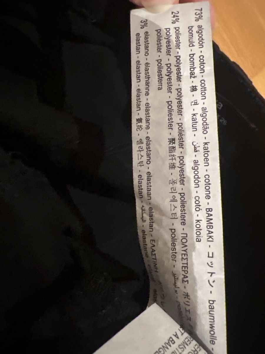 Bershka Jeans: Jeans Bershka EUR 36 – D'occasion à Oberengstringen par pri_c8jk 6