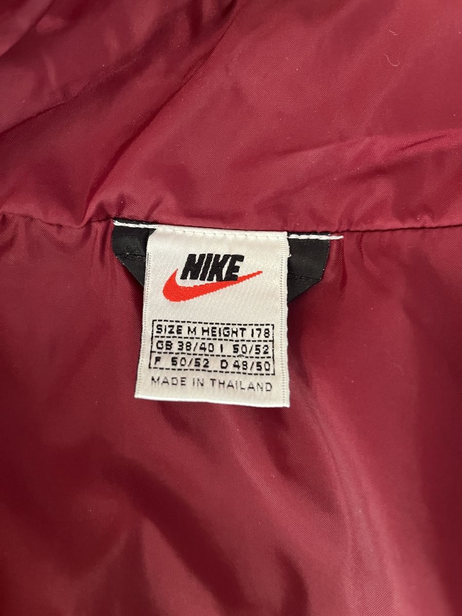 Nike Giacche: Vintage Nike Windbreaker, Grösse M – Usato da Schliern b. Köniz venduto da graceemily 4