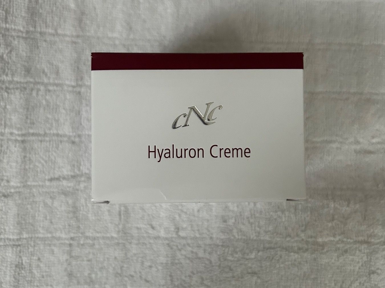 Gesichtspflege: Cnc Hyaluroncreme – Neu und originalverpackt aus Bottmingen von Jstraehl