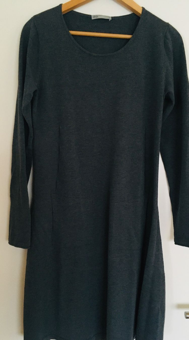Nile Kleider: NILE Strickkleid Gr. S – Gebraucht aus Muotathal von robin40