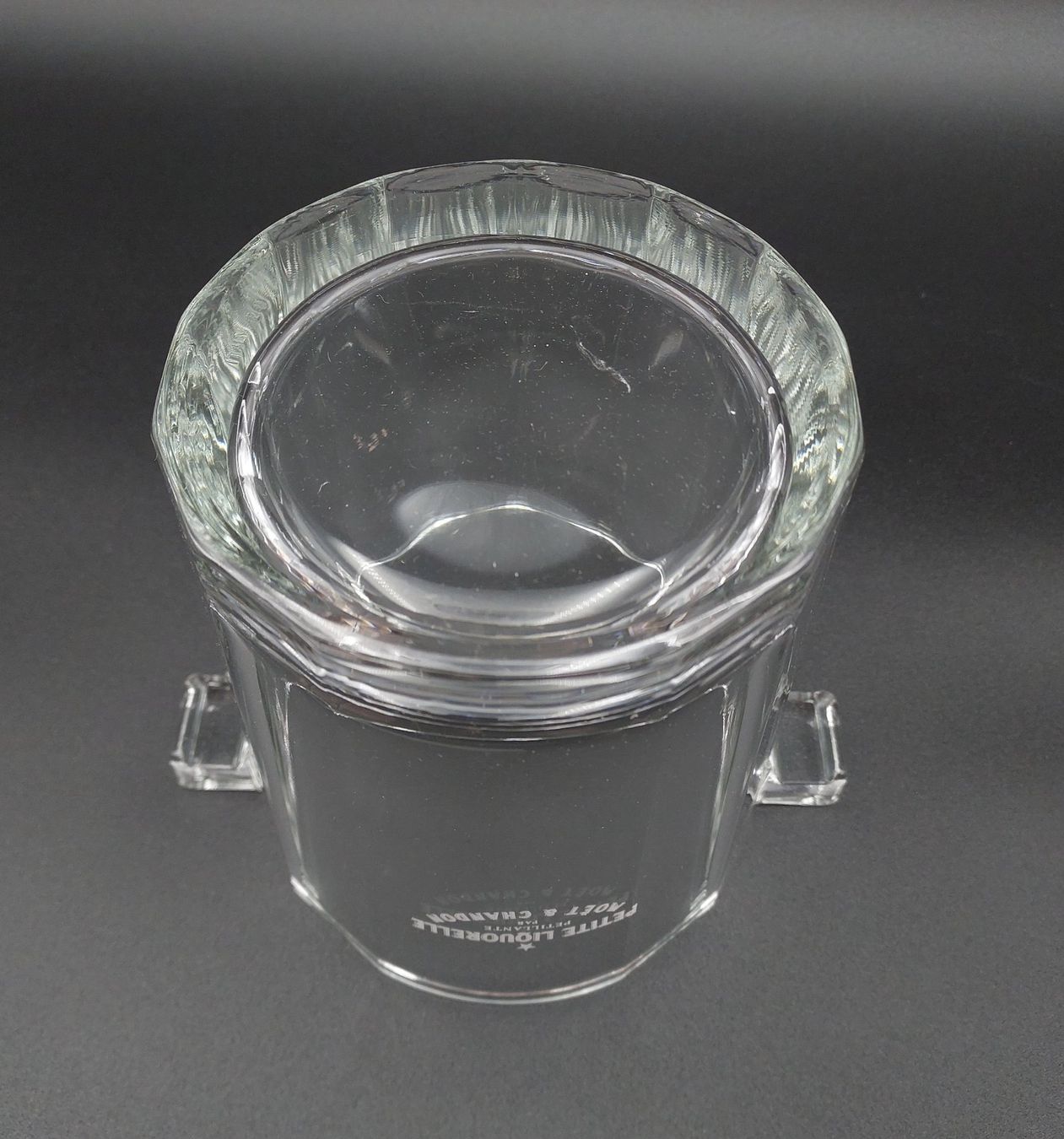 Moet Altro: Petite Liquorelle Moet Chardon Eiskühler aus Glas – Usato da Wil SG venduto da Donaldus 7