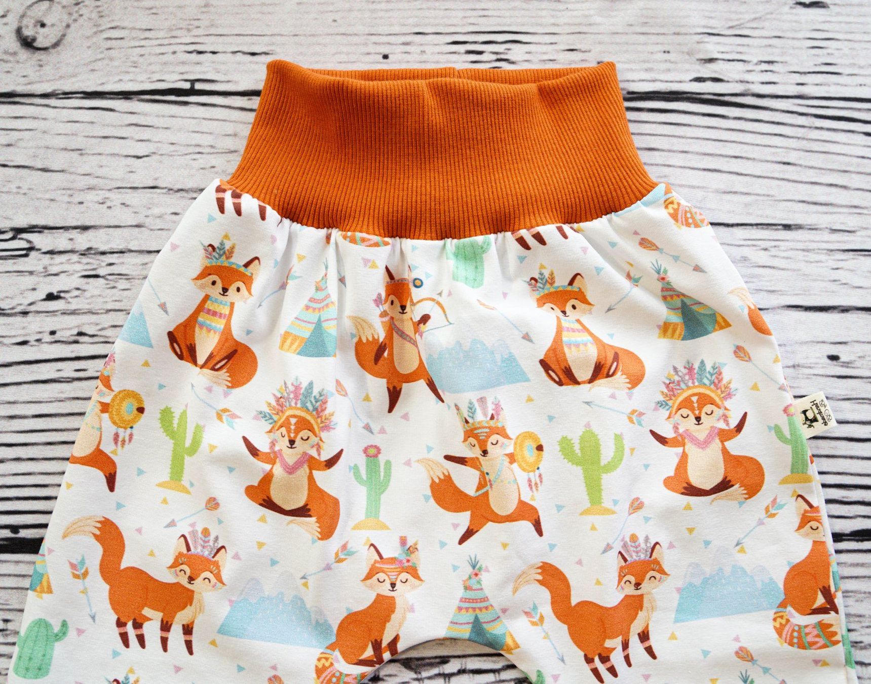 Pantaloni: Pumphose mit Boho-Fuchs Gr.62/68 - NEU – Nuovo e nell'imballaggio originale da Zürich venduto da sambaum 1
