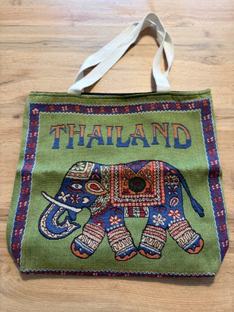 Grüne Thailand Tragetasche mit Elefant - Neuwertig!
