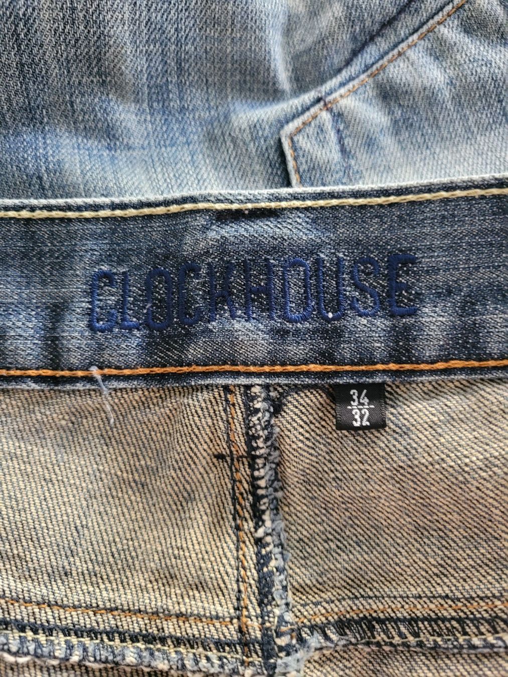 Jeans: Short homme jeans clockhouse – Gebraucht aus Onnens FR von got_5x29 1