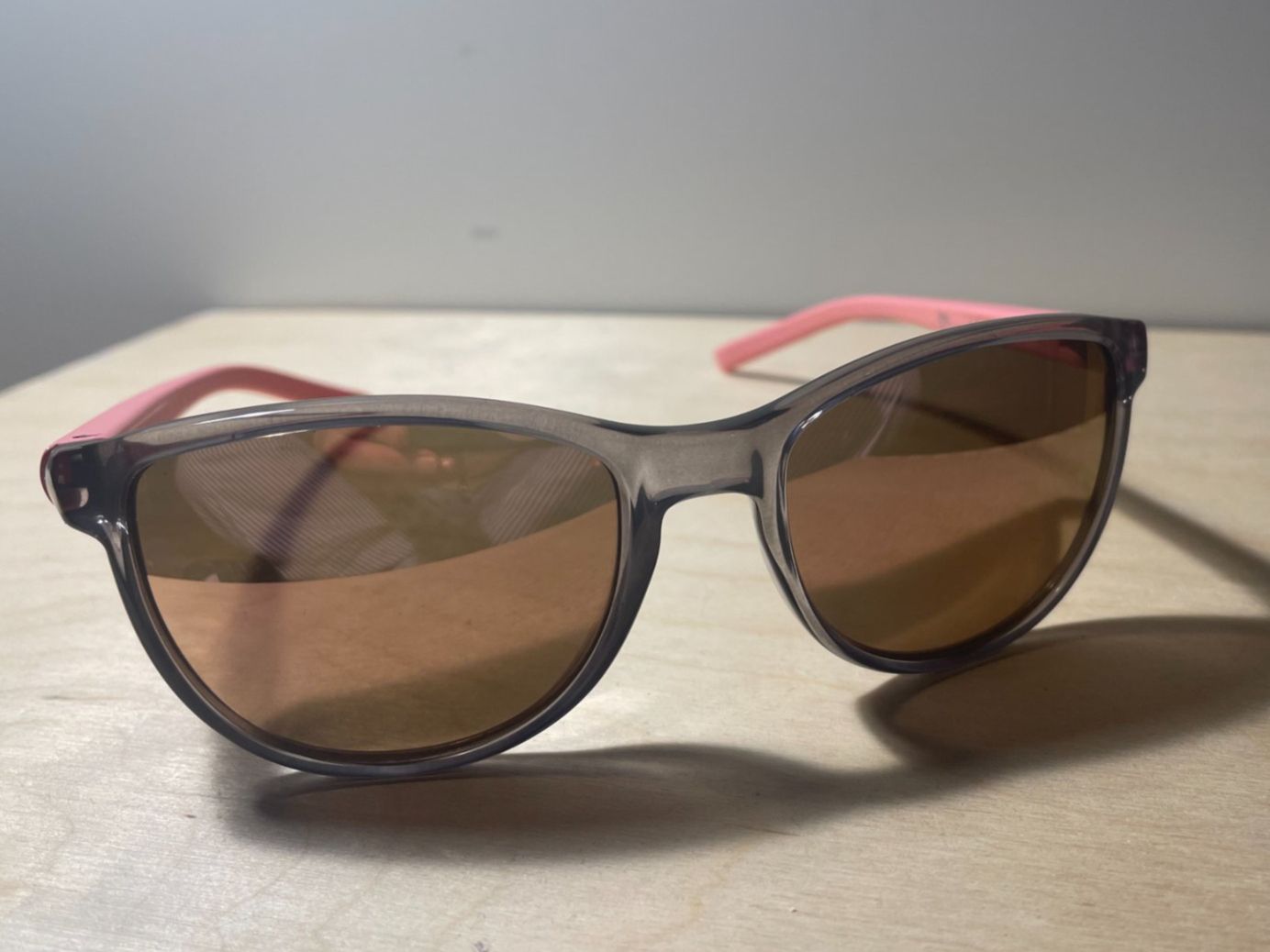 Julbo Occhiali & Lenti: Sonnenbrille rosa Julbo – Usato da Aarau venduto da Chicca2006 1