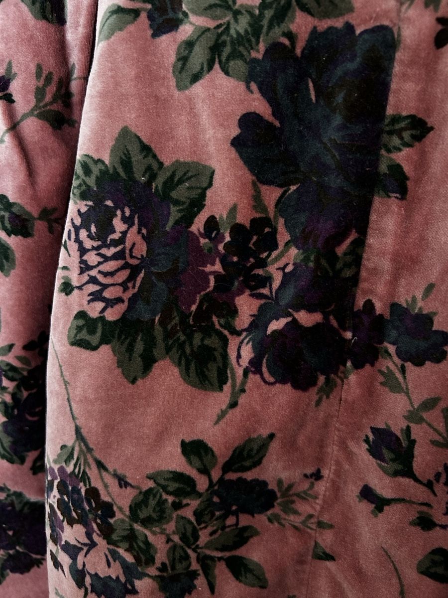 Nile Vestiti: Samtkleid Nile 38 – Usato da Winterthur venduto da Sunshineandrain 2