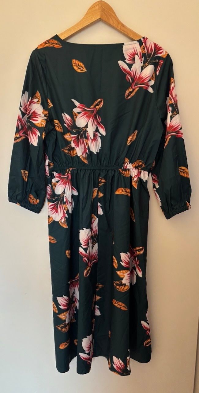 Robes: Kleid – D'occasion à Oberengstringen par Dutti060 1