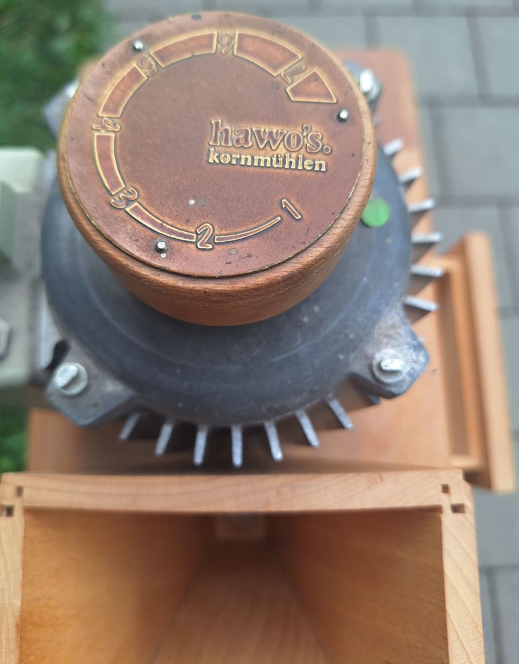 Appareils de cuisine: Getreidemühle Kornmühler von Hawos – D'occasion à Fahrweid par SMILE.5 1