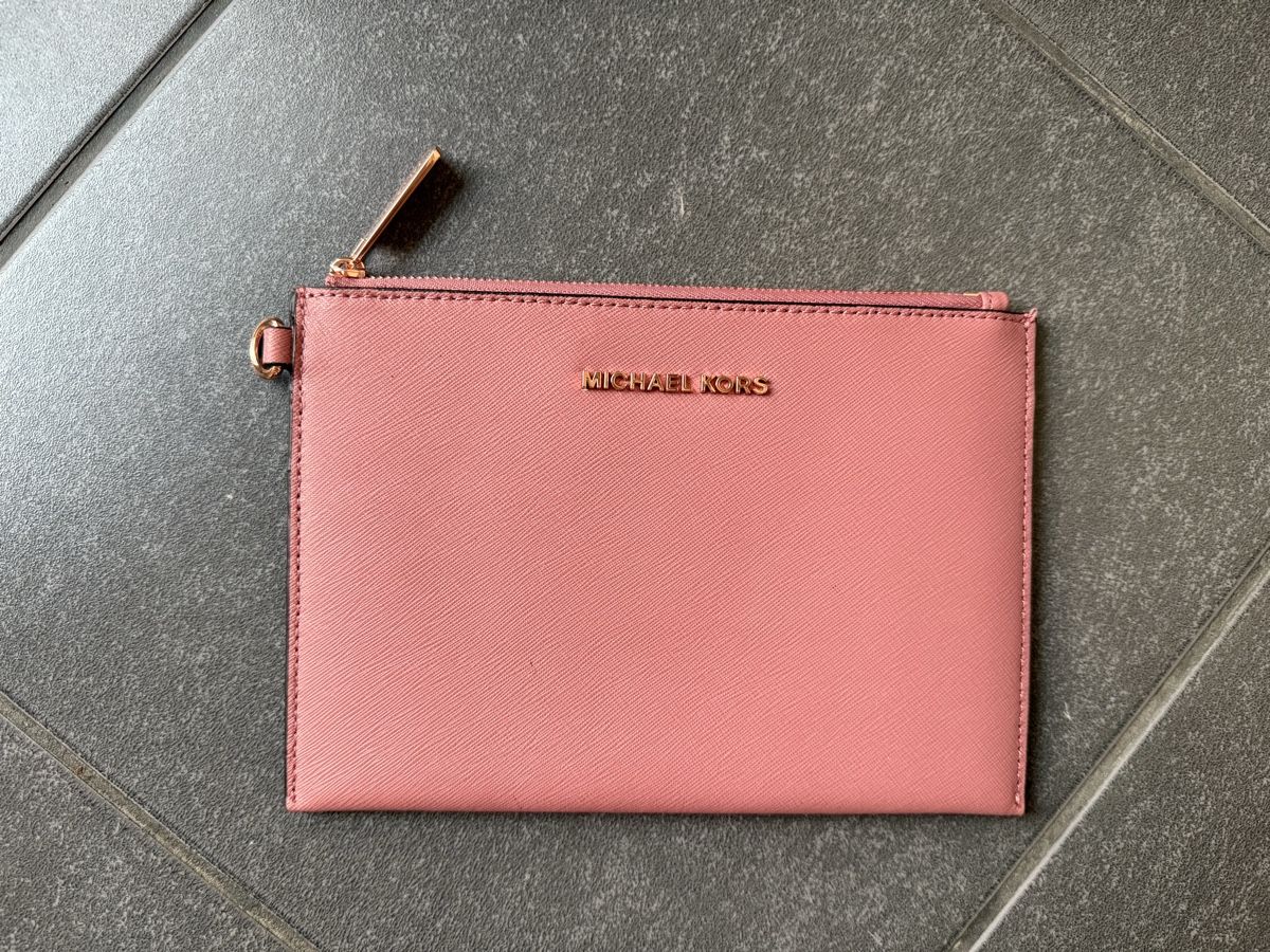 Michael Kors Borse da donna: Michael Kors Leder Organizer Pouch Rosa Roségold – Nuovo (secondo la descrizione) da Genève venduto da mimi479247
