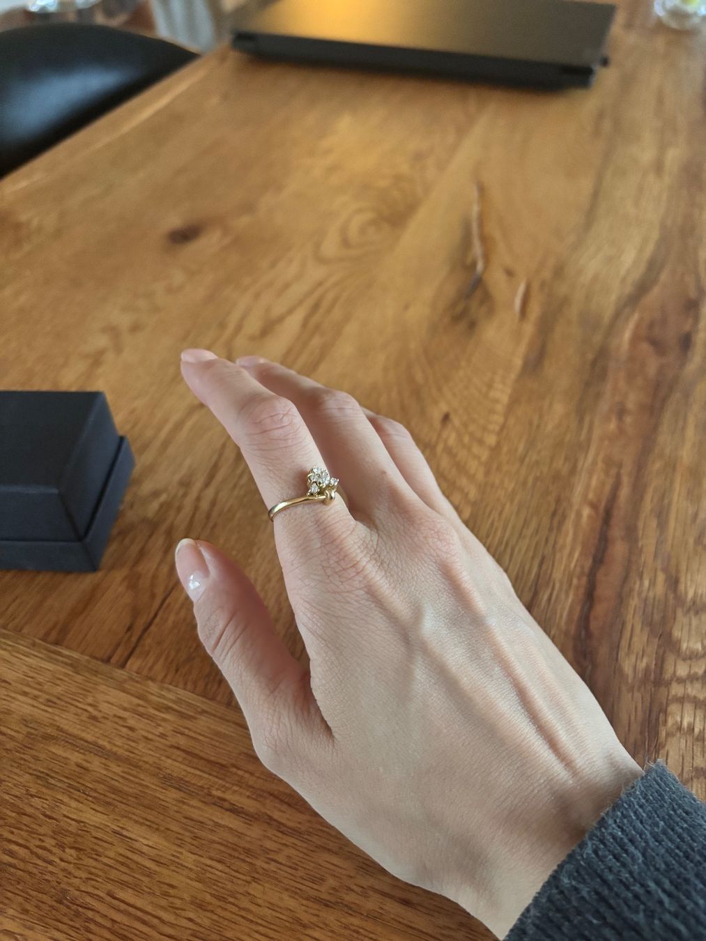 Ringe: Wunderschöner Goldring mit Diamanten – Gebraucht aus Teufenthal AG von becca-lynn 3