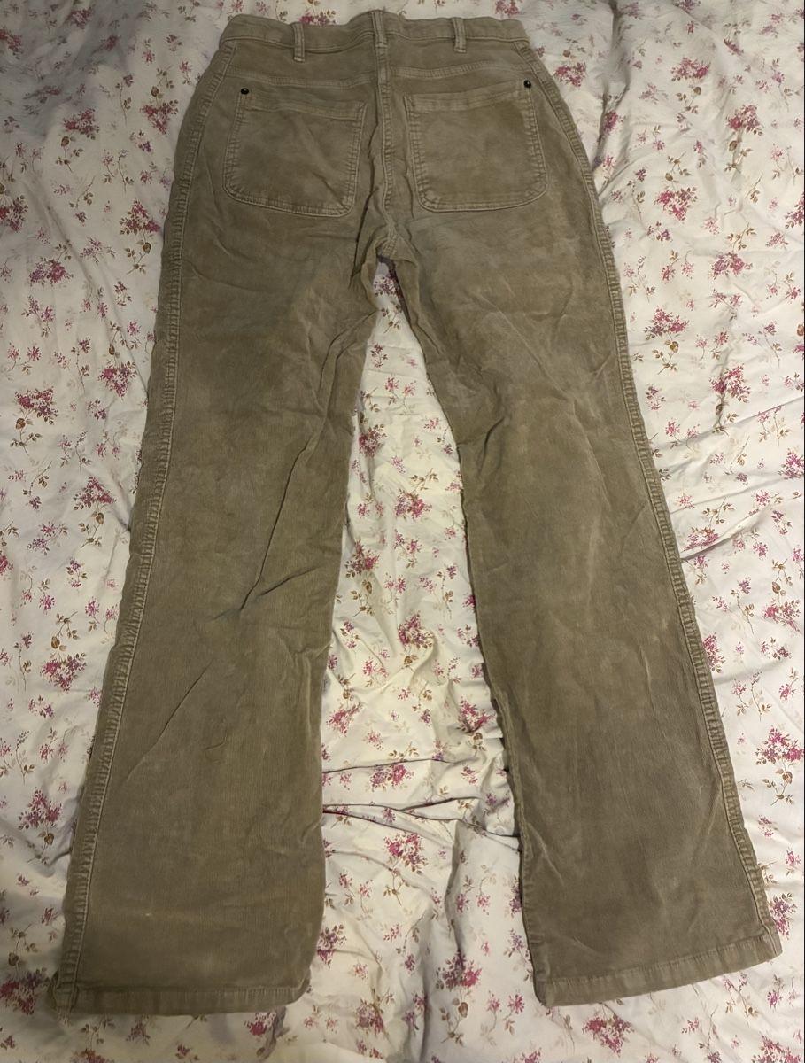 Pantaloni: Flared Cord Hose Beige – Usato da Gondiswil venduto da lor_2rkz 1