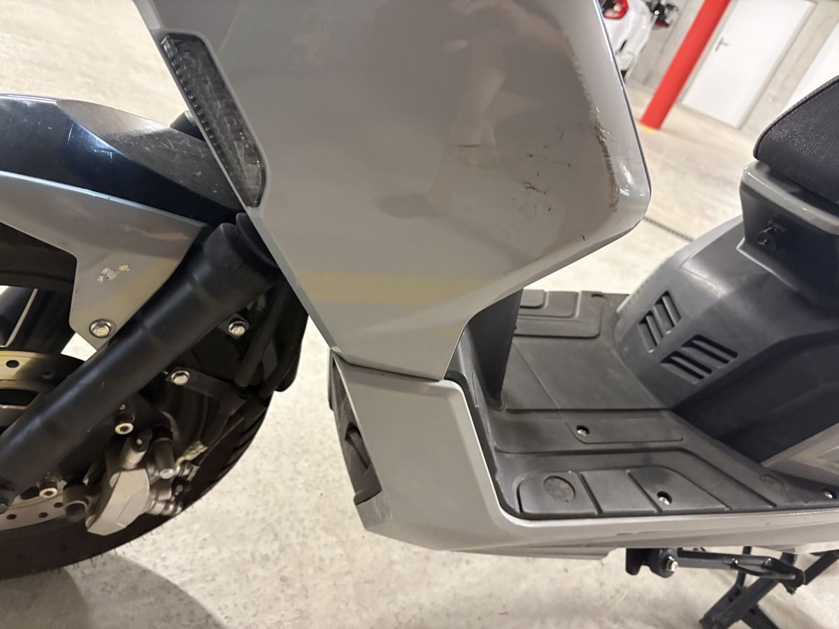 Scooter: Roller Motorad Elektro UGBEST R3S – Usato da Bettwiesen venduto da jen_r8my 3