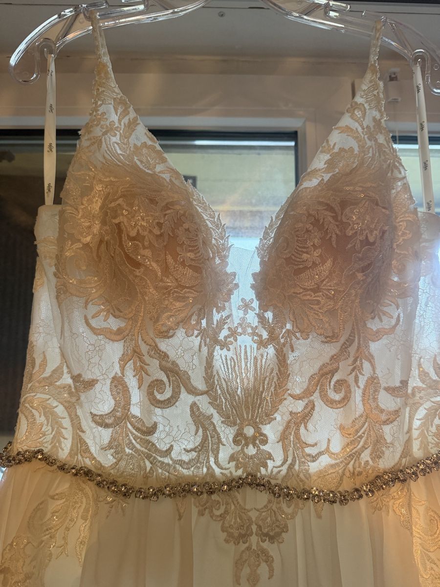 Vestiti: Brautkleid grosse 40 – Usato da Frauenfeld venduto da _elle.Mich9 4