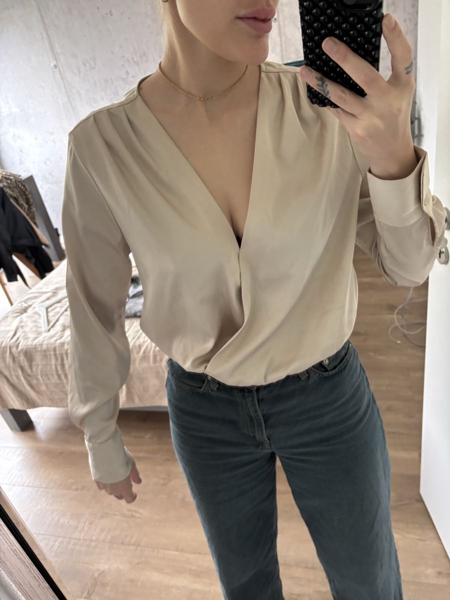 Na-kd Blusen: Blouse Na-KD beige – Gebraucht aus Zürich von mps_9cp7 1