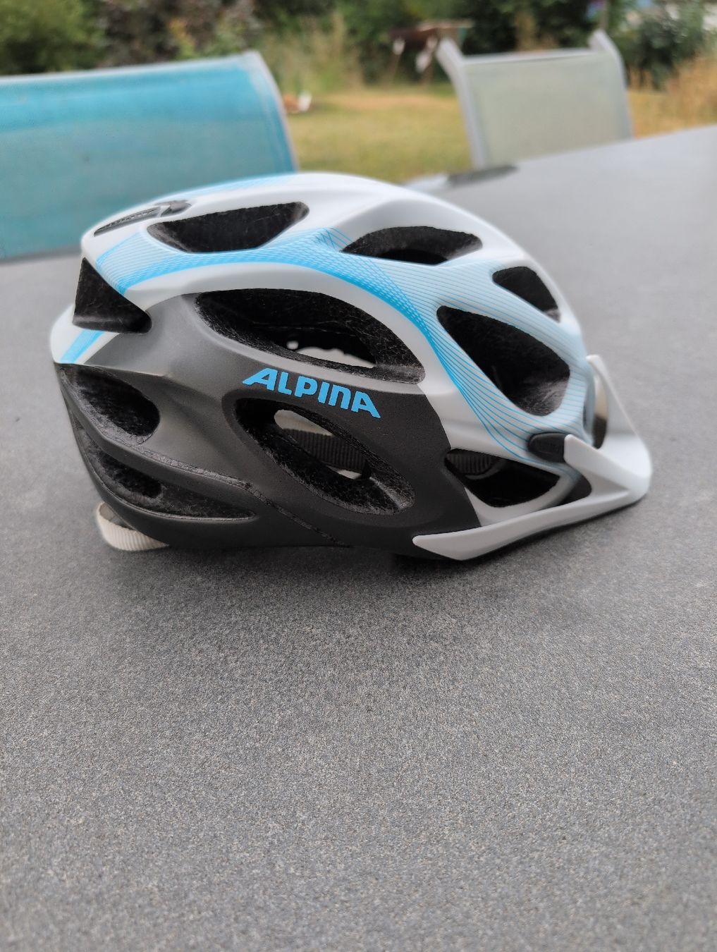 Alpina Caschi: alpina Fahrradhelm – Usato da Nods venduto da BieneS