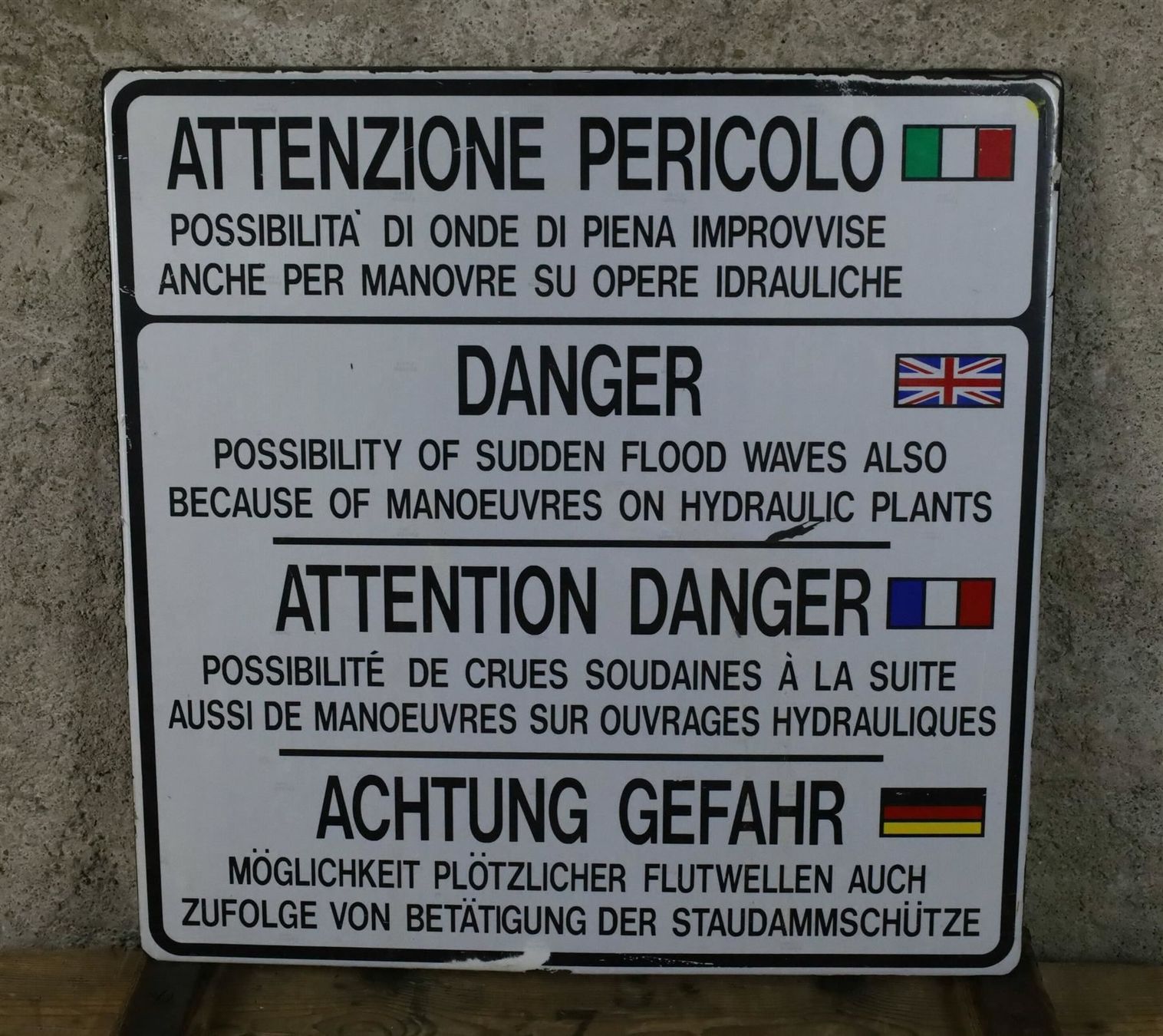 Insegne: Blechschild "WC, Flutwellen" – Usato da Birrwil venduto da brandschatz_birrwil 1