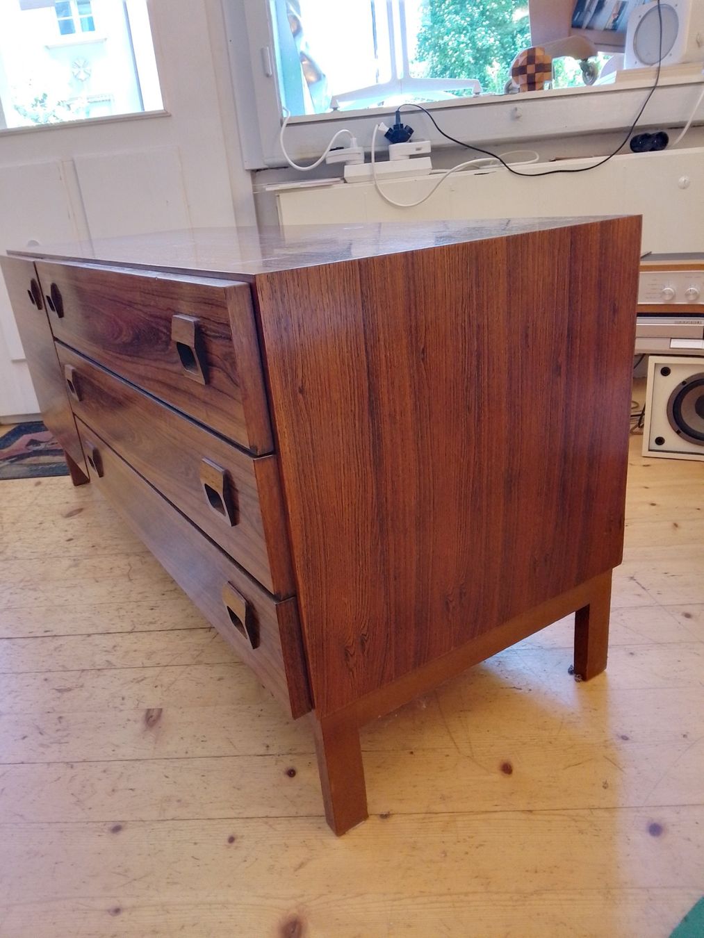 Cassettiere: Sideboard vintage, palissandre 1970' – Usato da Biel/Bienne venduto da frenetic 2