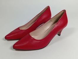 MANOR talons fermés rouge taille 39