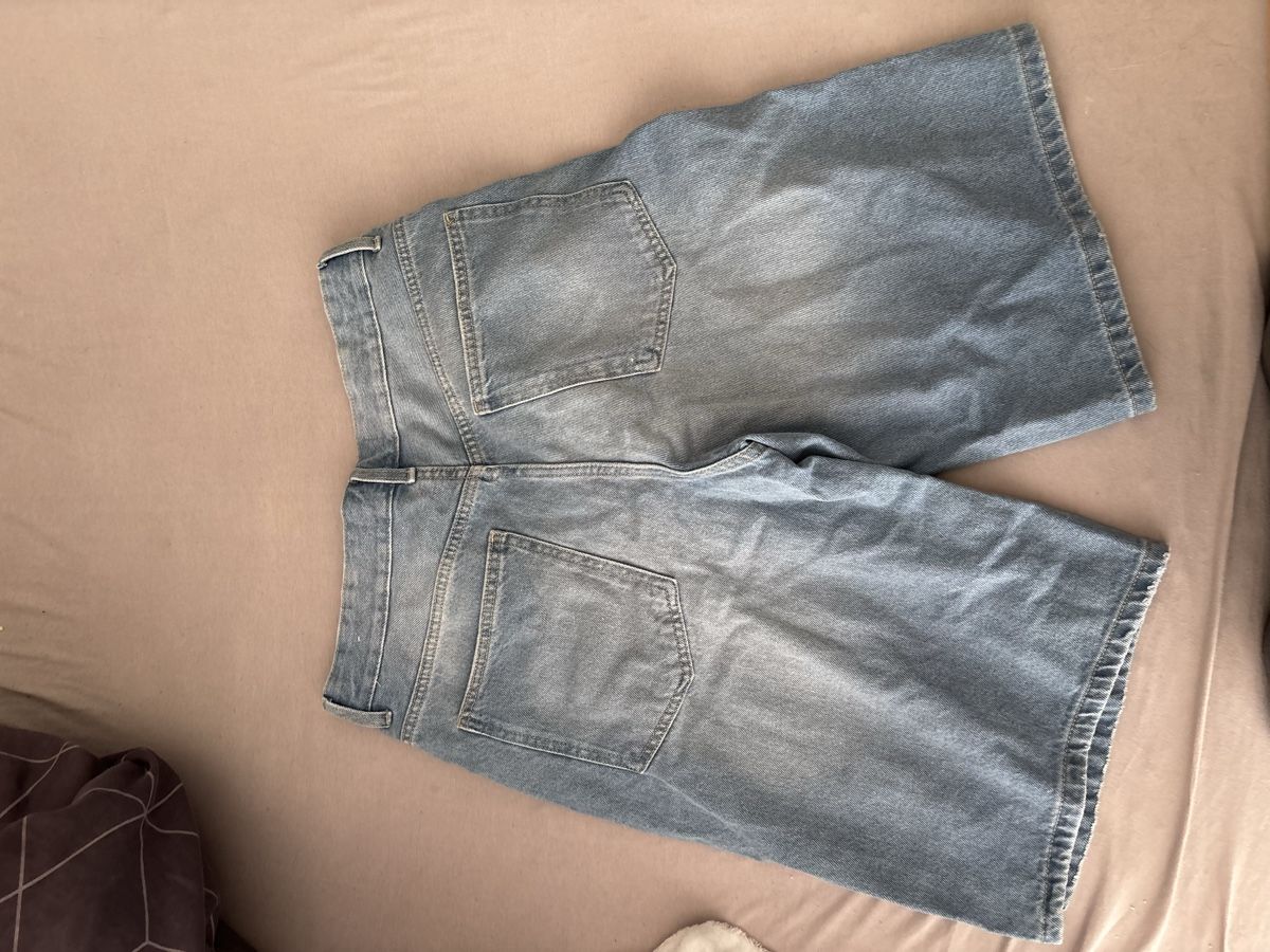Bershka Jeans: Short Bershka – Nuovo (secondo la descrizione) da Bulle venduto da Laetitia84 1