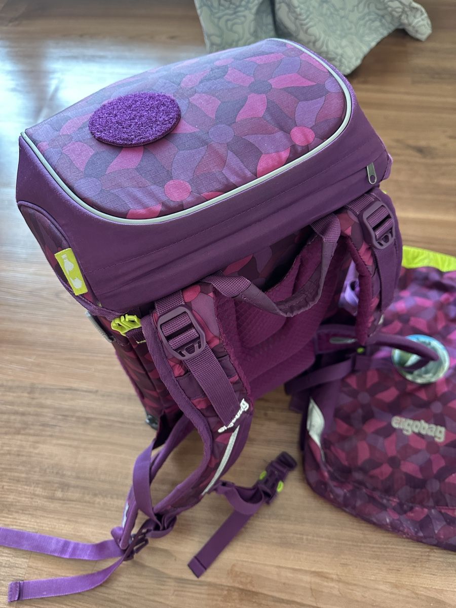 Kindertaschen: Ergobag School Backpack Purple Pattern Used – Gebraucht aus Schindellegi von kim_n6kq 2