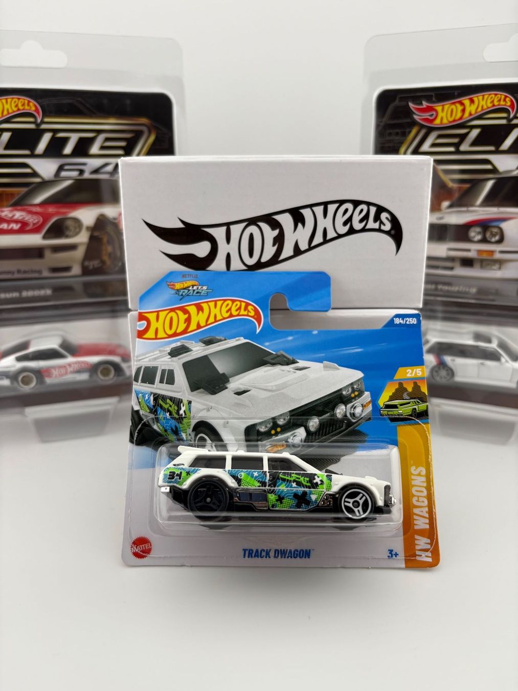 Hot Wheels Modellini d'auto: Hot Wheels Track Dwagon Lets Race - 2025 - 184/250 – Nuovo e nell'imballaggio originale da Flawil venduto da HeisseReifen
