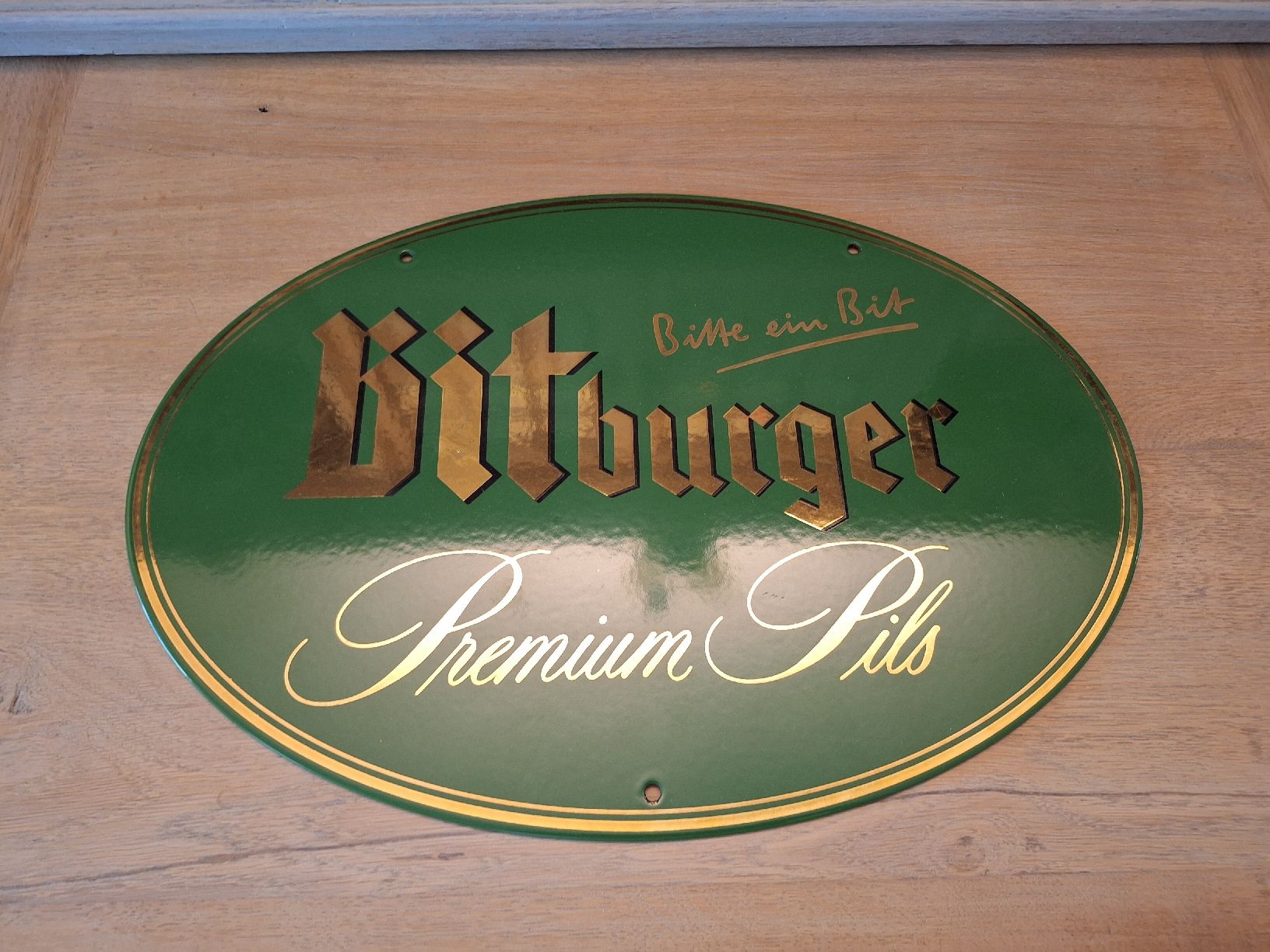 Insegne: Emailschild "Bitburger" Bier 40 x 28 cm – Nuovo (secondo la descrizione) da Bern venduto da and_ygp8