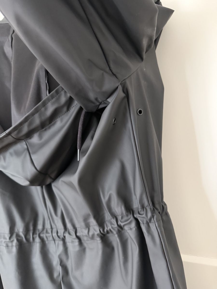 Cappotti: Schwarzer Windjacke/ Mantel, Gr.S – Usato da Chur venduto da auroraley 2