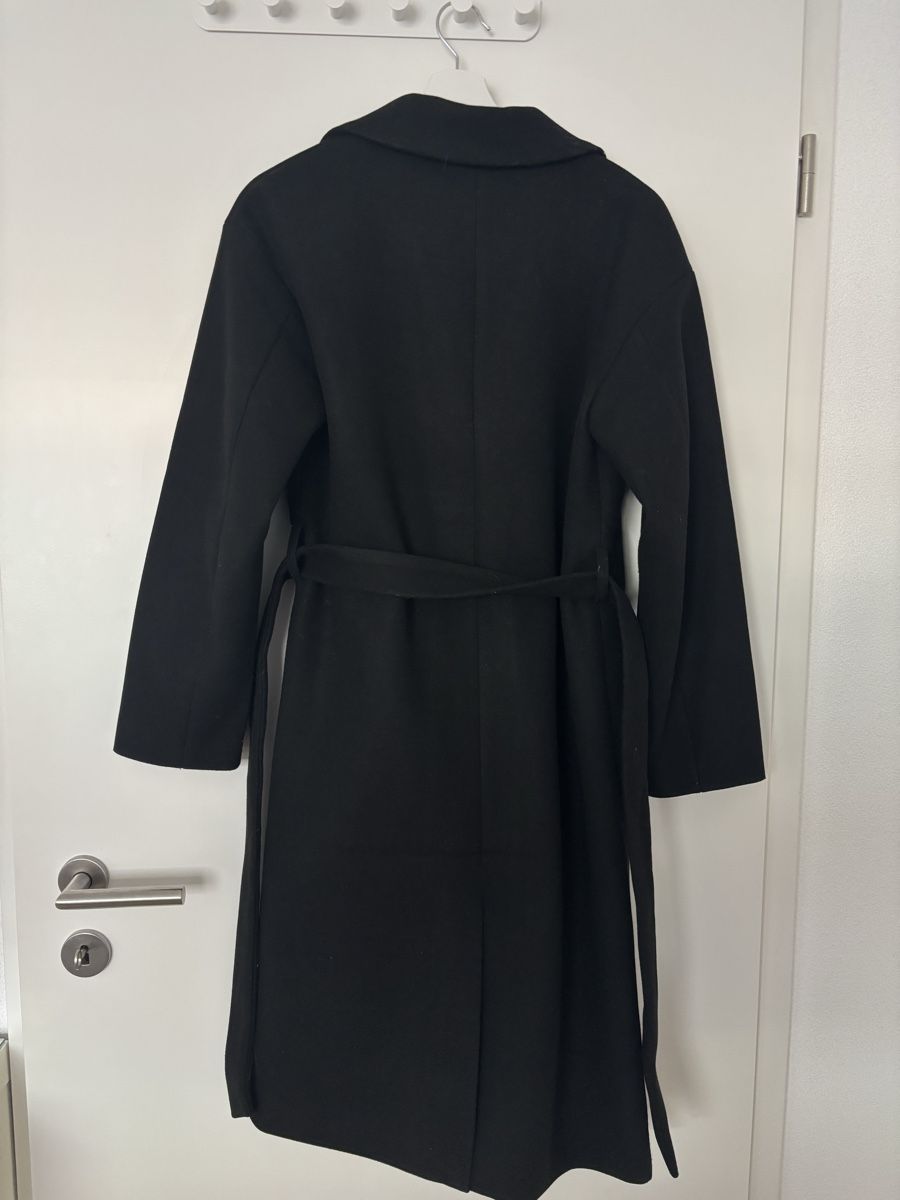 Cappotti: Elegante Mantel, Schwarz, Grösse S – Usato da Düdingen venduto da chi_5ck7 1