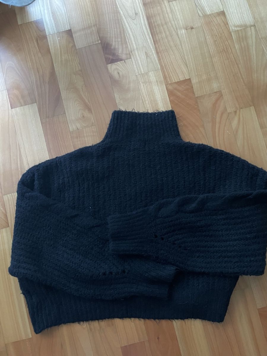 Maglioni & Felpe: Schwarzer cropped Strickpullover Gr. S – Usato da Lachen SZ venduto da ali_5xw5